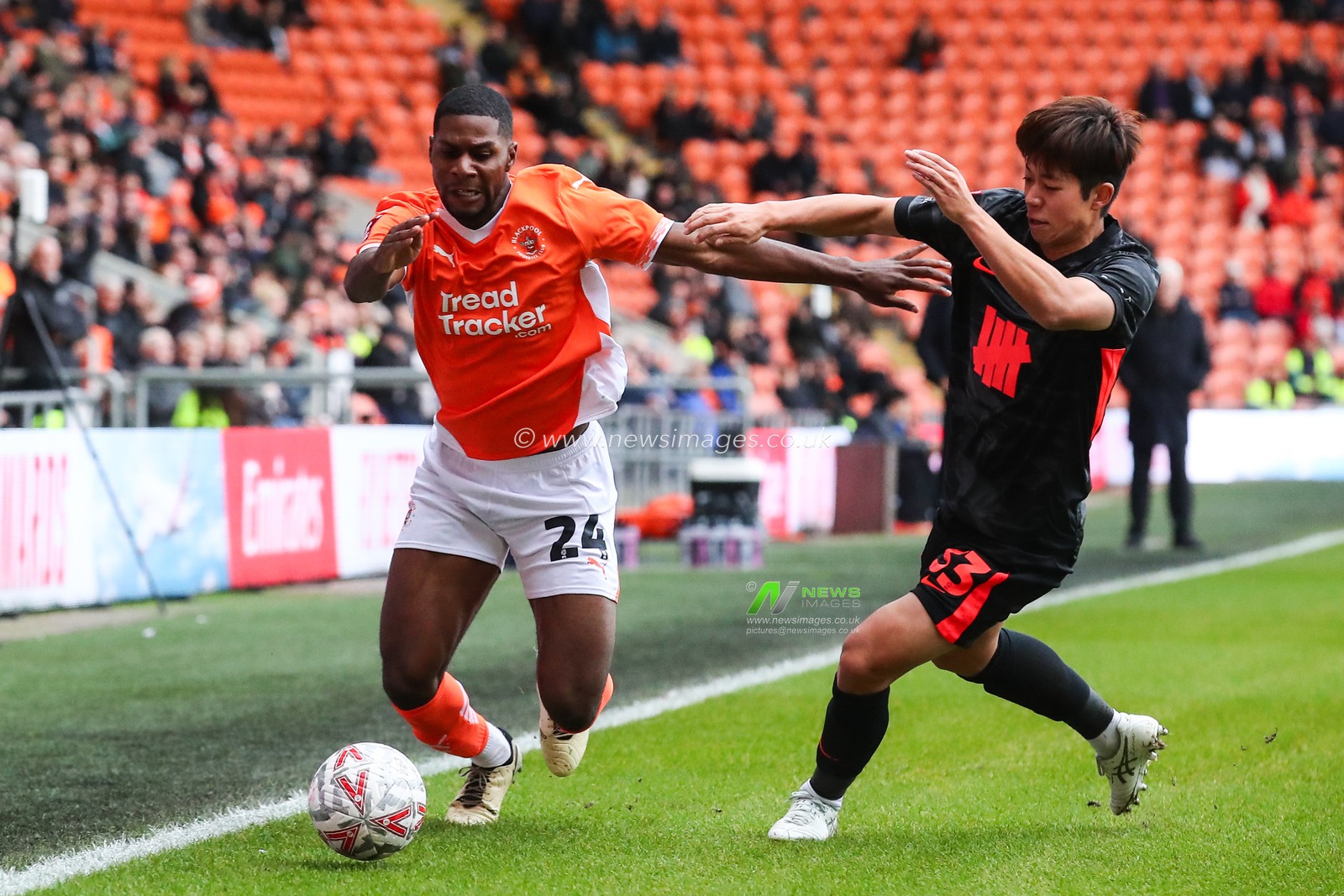 Odeluga Offiah of Blackpool goes forward with the ball during the Emirates FA Cup 2nd Round match Blackpool vs Birmingham City at Bloomfield Road, Blackpool, United Kingdom, 1st December 2024

(Photo by Gareth Evans/News Images)