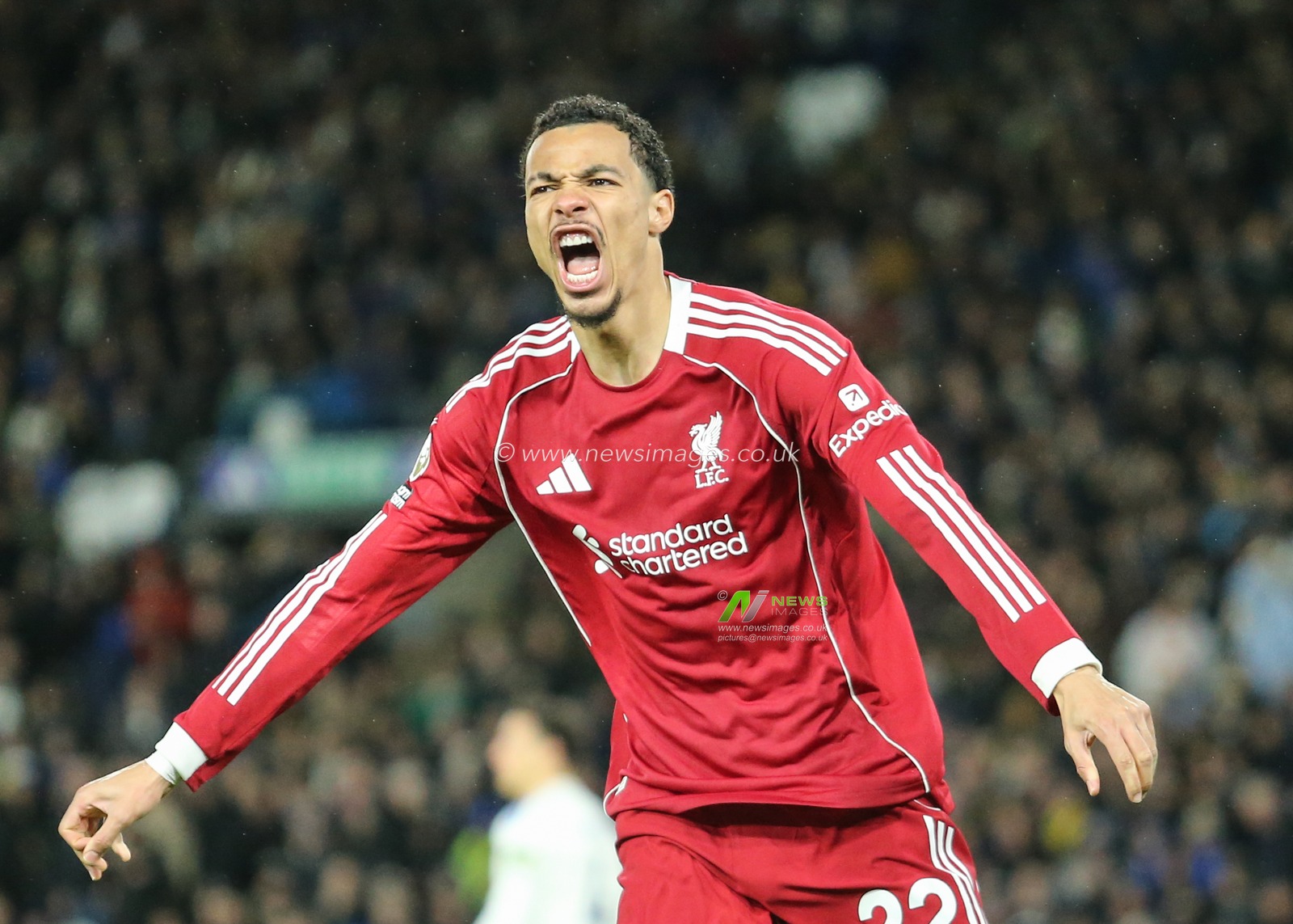 Hugo Ekitike of Liverpool celebrates his goal to make it 0-1 during the Premier League match Leeds United vs Liverpool at Elland Road, Leeds, United Kingdom, 6th December 2025

(Photo by Richard Bierton/News Images)

*** GER AUT SUI OUT ***