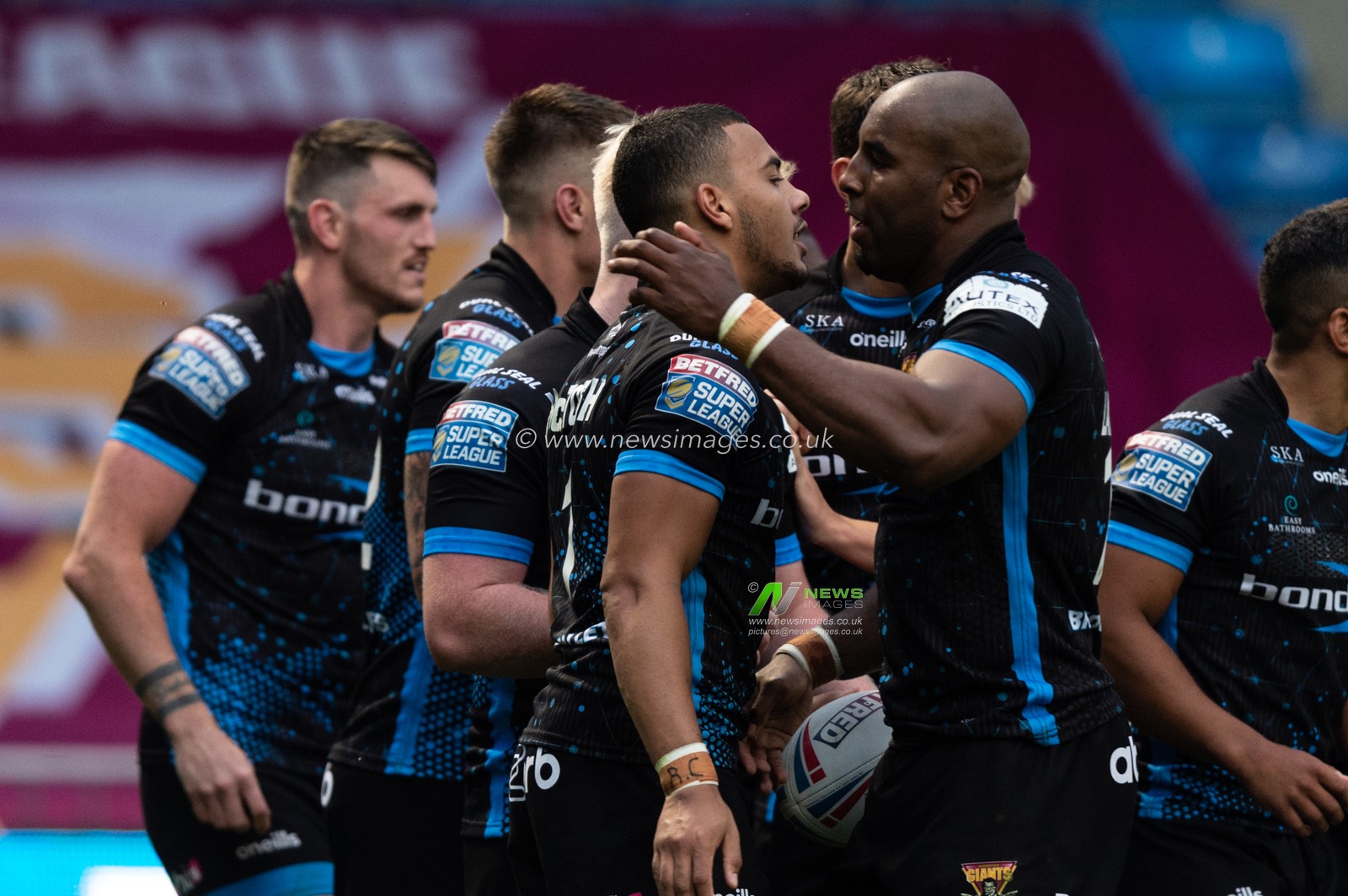 4th July 2019 ,  AJ Bell Stadium, Salford, England;  Betfred Super League, Round 21, Salford Red Devils vs Huddersfield Giants ; Darnell Mcintosh (1) of Huddersfield Giants celebrates scoring his try

Credit: Richard Long/News Images