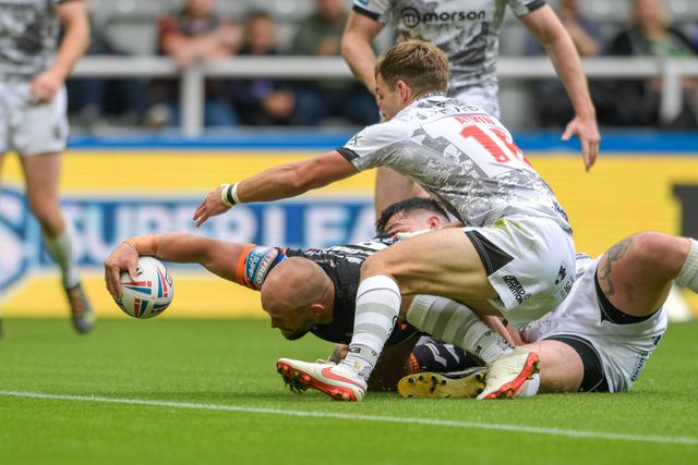 Magic Weekend Castleford Tigers v Salford Red Devils