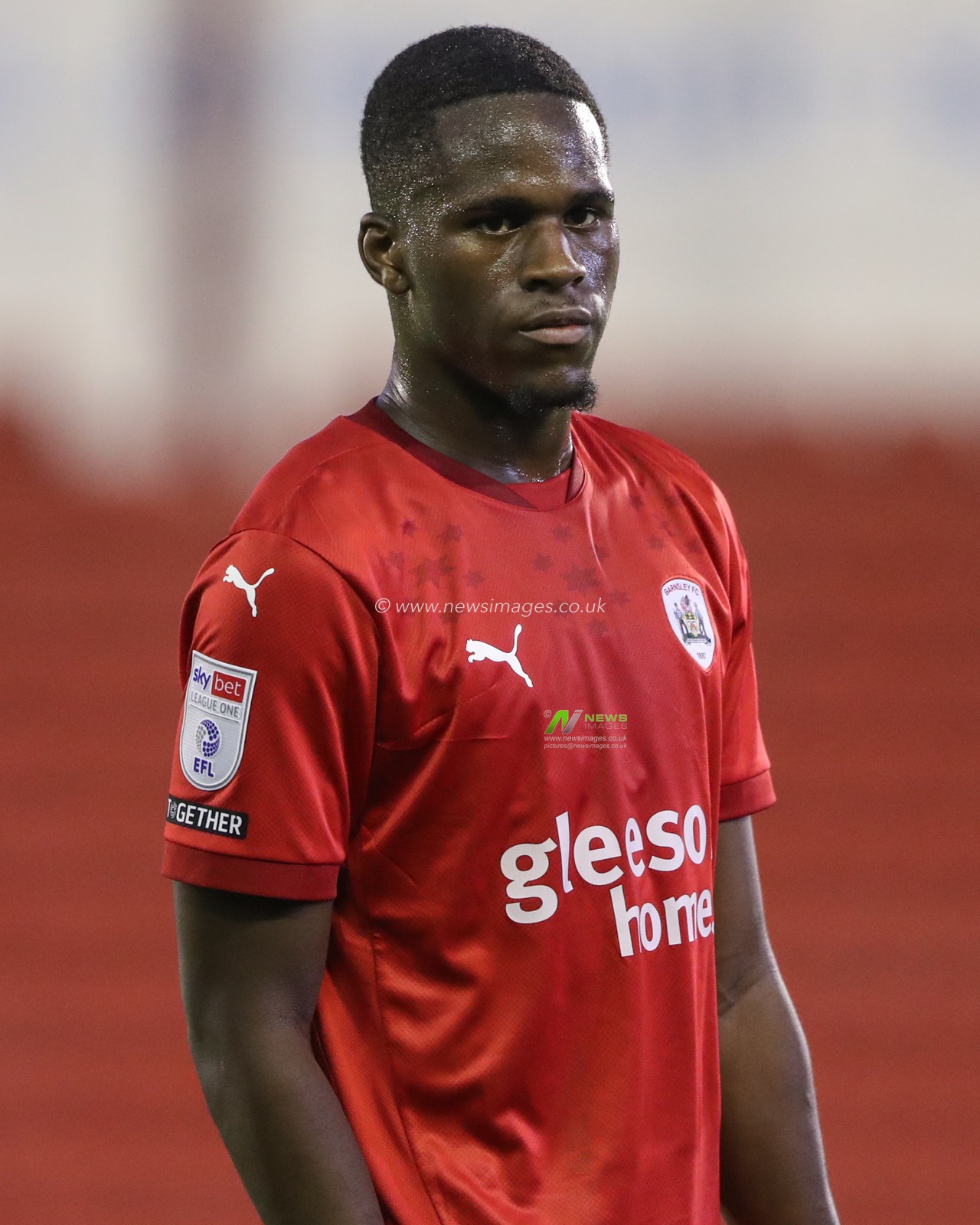 Josiah Dyer of Barnsley during the Bristol Street Motors Trophy match Barnsley vs Manchester United U21 at Oakwell, Barnsley, United Kingdom, 20th August 2024

(Photo by Alfie Cosgrove/News Images)