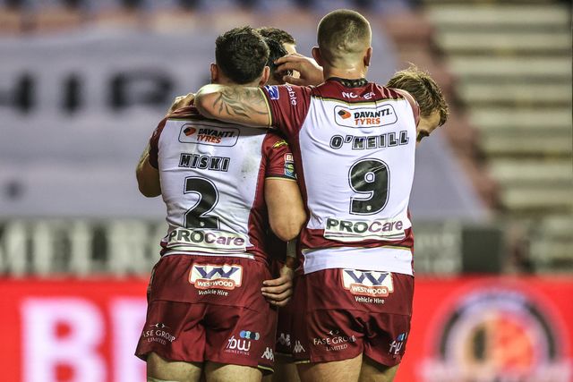 Betfred Super League Semi Final 1 Wigan Warriors v Leigh Leopards