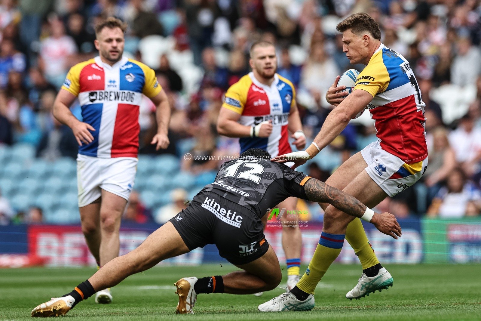 Rhys Kennedy of London Broncos is tackled by Ligi Sao Hull FC during the Magic Weekend match Hull FC vs London Broncos at Elland Road, Leeds, United Kingdom, 17th August 2024

(Photo by Mark Cosgrove/News Images)