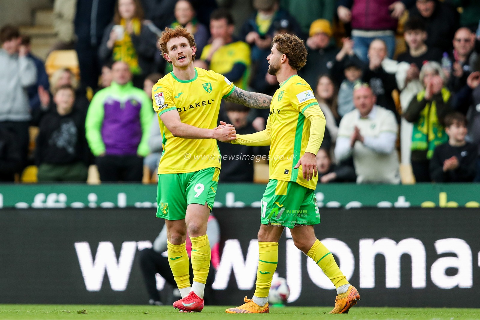 Josh Sargent of Norwich City celebrates his goal with Emiliano Marcondes to make it 1-0 during the Sky Bet Championship match Norwich City vs West Bromwich Albion at Carrow Road, Norwich, United Kingdom, 29th March 2025

(Photo by Izzy Poles/News Images)