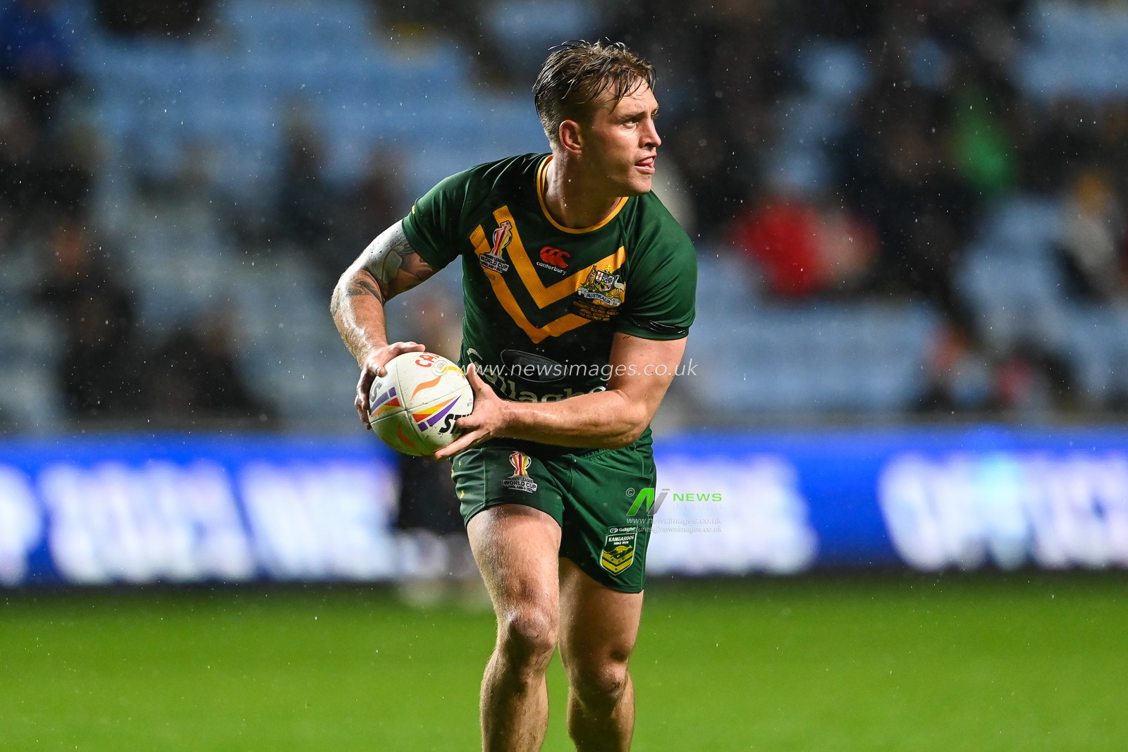 Cameron Munster of Australia in action during the Rugby League World Cup 2021 match Australia vs Scotland at Coventry Building Society Arena, Coventry, United Kingdom, 21st October 2022

(Photo by Craig Thomas/News Images)