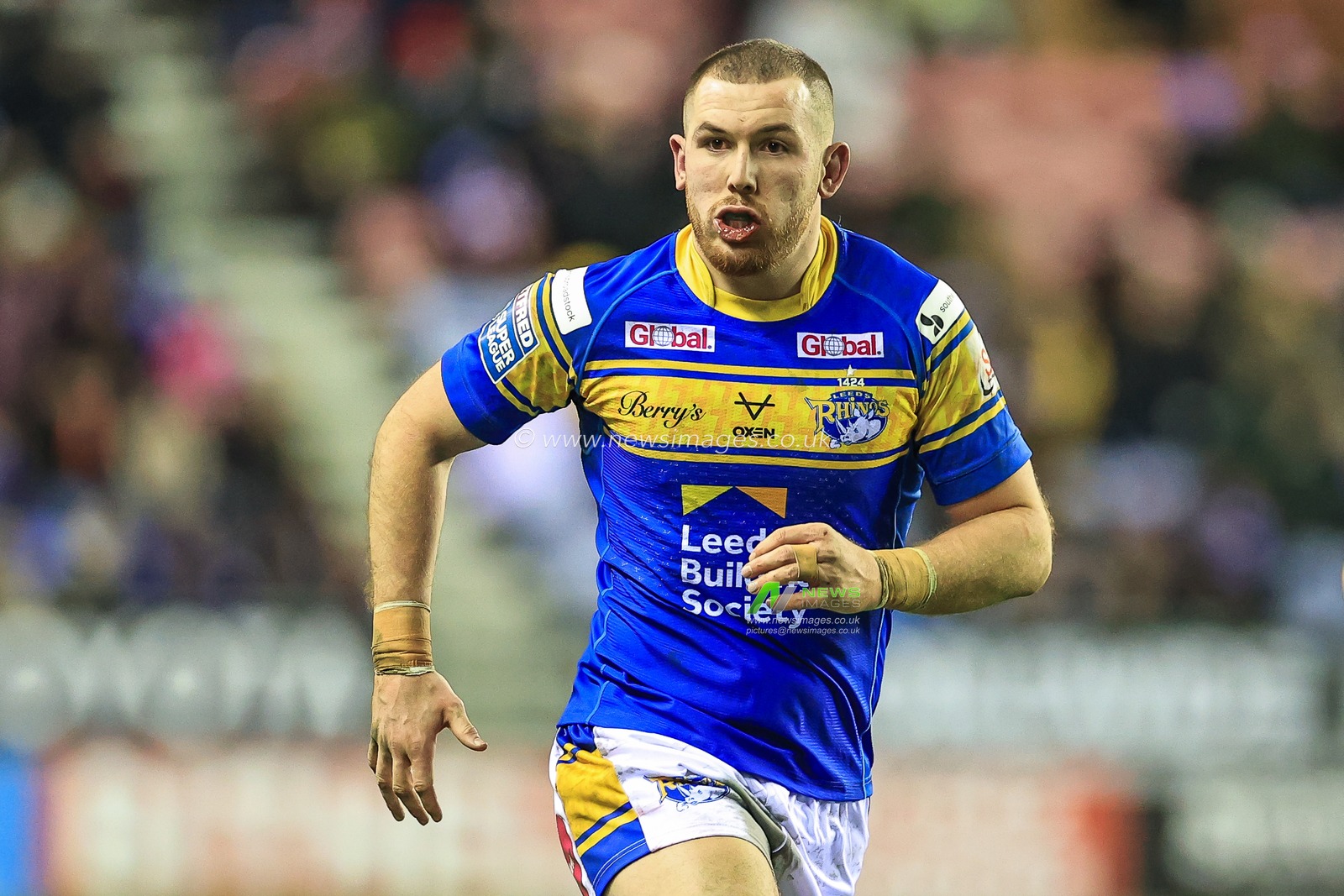 Cameron Smith #17 of Leeds Rhinos in action