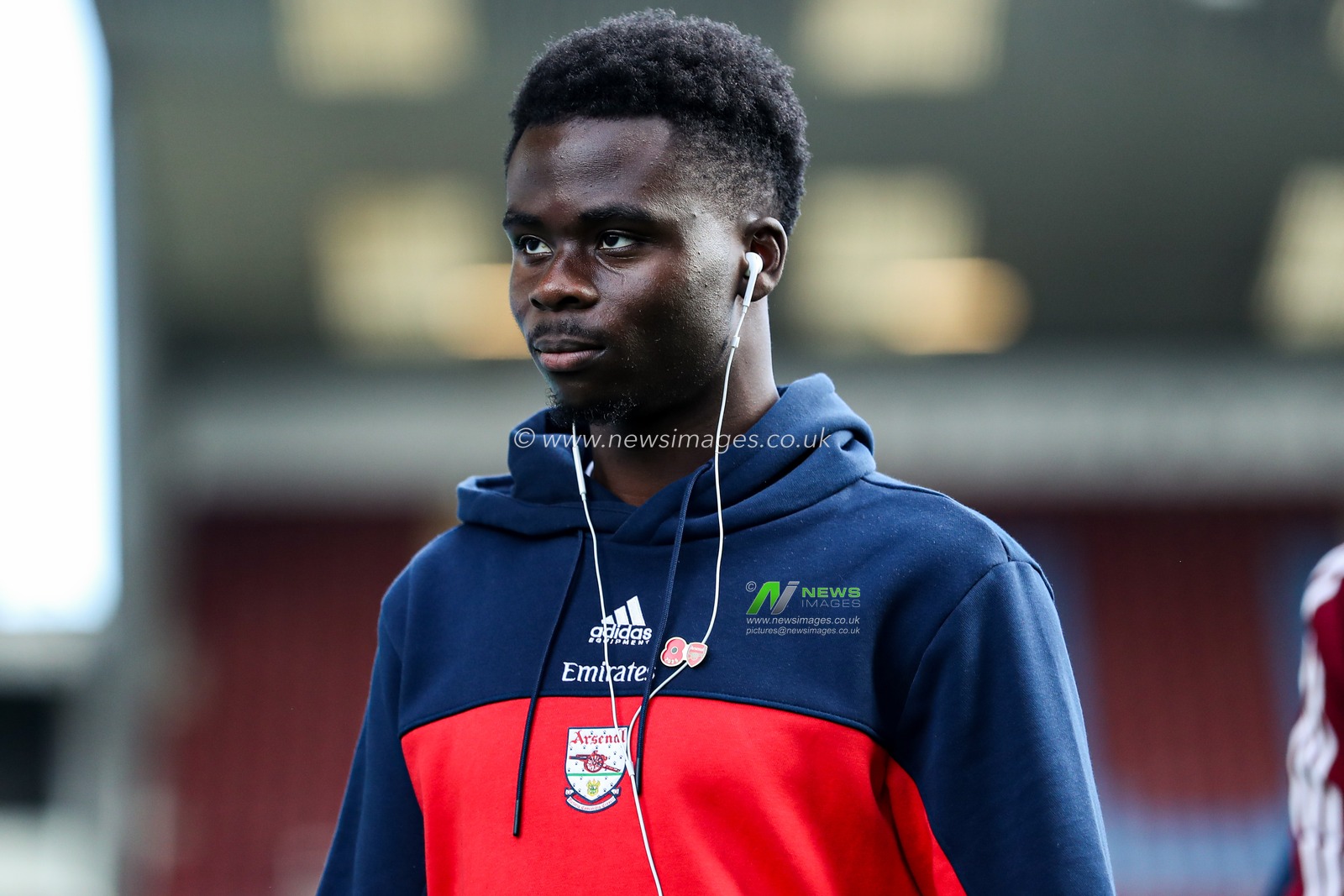 Bukayo Saka of Arsenal arrives at stadium ahead of the Premier League match Burnley vs Arsenal at Turf Moor, Burnley, United Kingdom, 1st November 2025

(Photo by Jorge Horsted/News Images)

*** GER AUT SUI OUT ***