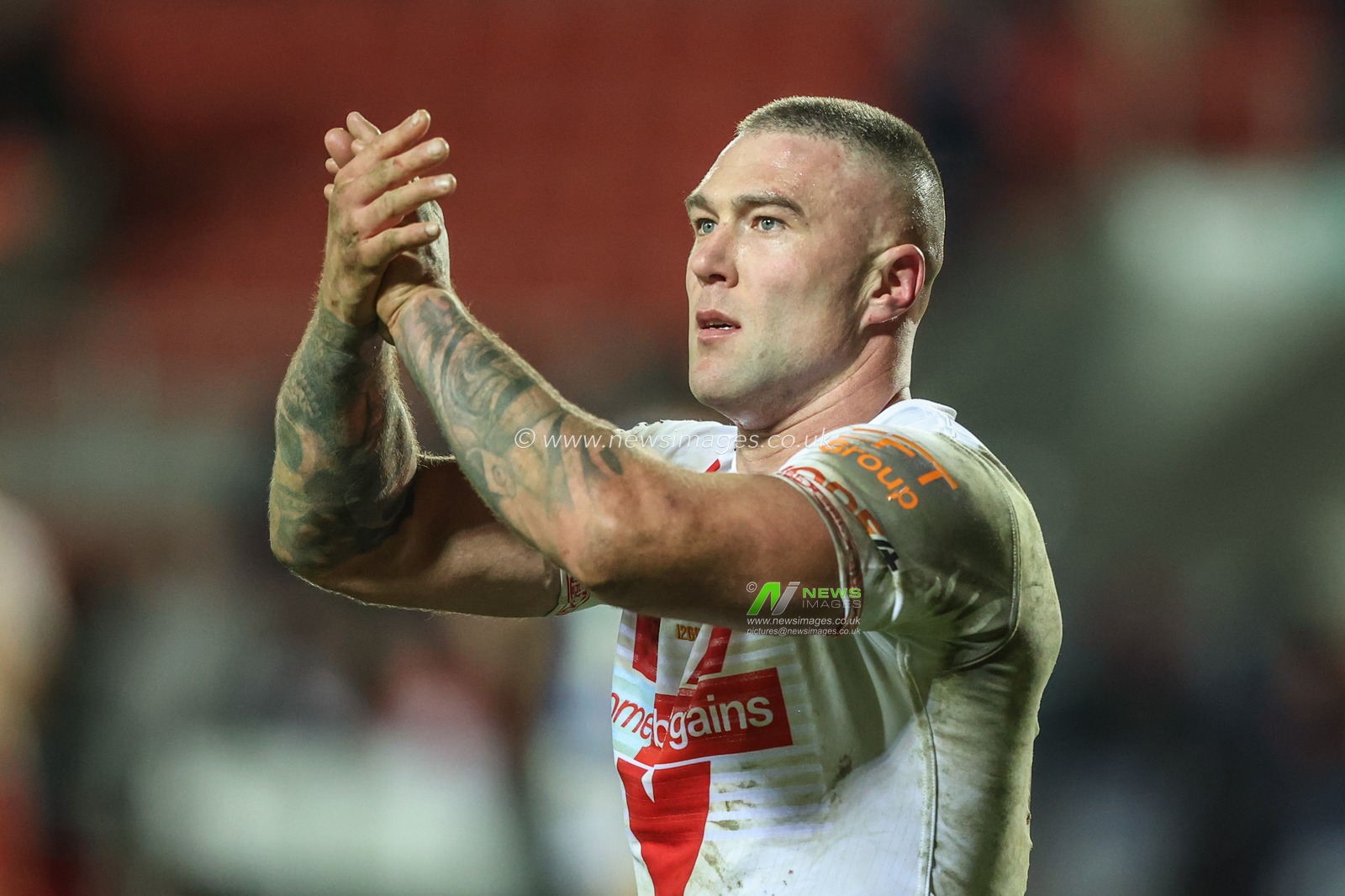 Curtis Sironen of St. Helens applauds the fans after the game during the Betfred Challenge Cup match St Helens vs Leeds Rhinos at Totally Wicked Stadium, St Helens, United Kingdom, 14th March 2025

(Photo by Alfie Cosgrove/News Images)