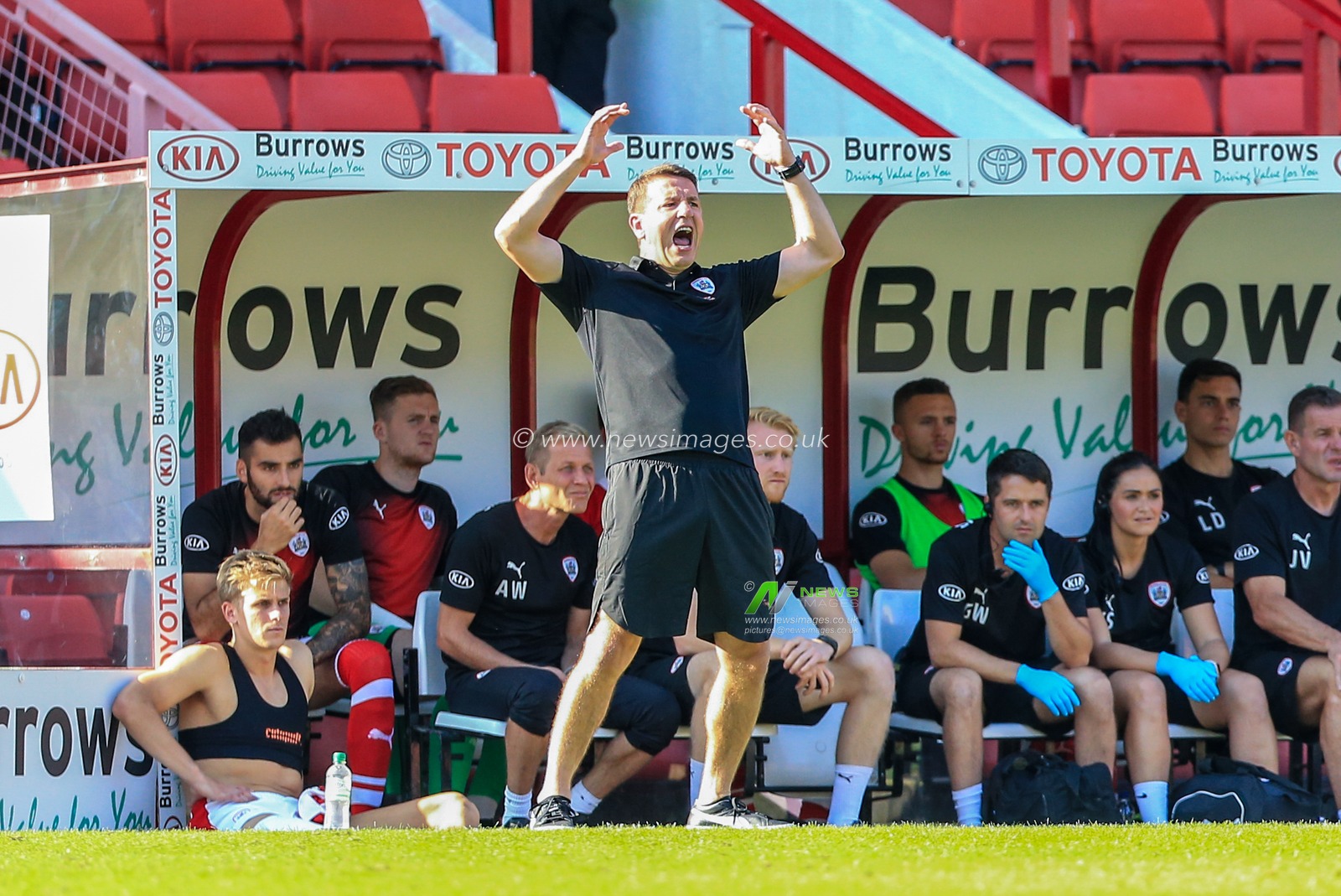 1st September 2018, Oakwell, Barnsley, England; Sky Bet League One, Barnsley v Gillingham ; Daniel Stendel manager of Barnsley shows his frustration