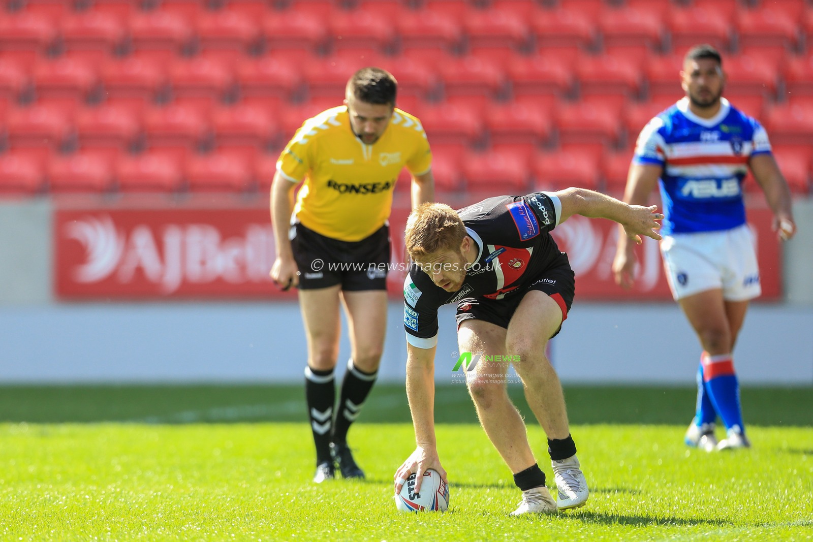 16th June 2019 ,  AJ Bell Stadium, Salford, England;  Betfred Super League, Round 18, Salford Red Devils vs Wakefield Trintiny ; Kris Welham (3) of Salford Red Devils goes over for a try 

Credit: Mark Cosgrove/News Images