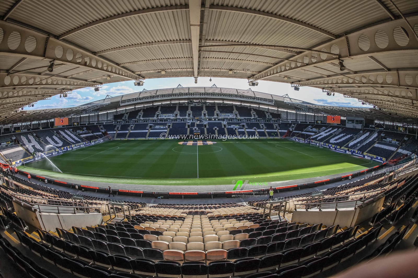 A general view of the MKM Stadium during the Sky Bet Championship match Hull City vs Sheffield United at MKM Stadium, Hull, United Kingdom, 13th September 2024

(Photo by Mark Cosgrove/News Images)