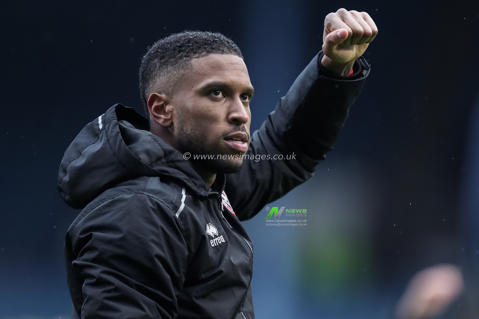 Tyrese Campbell of Sheffield United celebrates 0-3 win after the Sky Bet Championship match Sheffield Wednesday vs Sheffield United at Hillsborough, Sheffield, United Kingdom, 23rd November 2025

(Photo by Jorge Horsted/News Images)

*** GER AUT SUI OUT ***