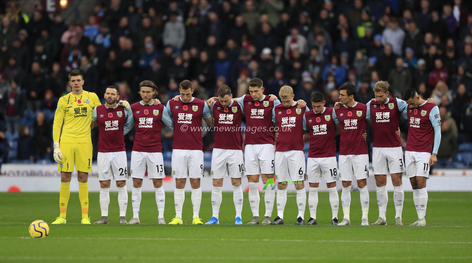 9th November 2019, Turf Moor, Burnley, England; Premier League, Burnley v West Ham United : Burnley players observe a minutes silence before the game
 
Credit: Conor Molloy/News Images
