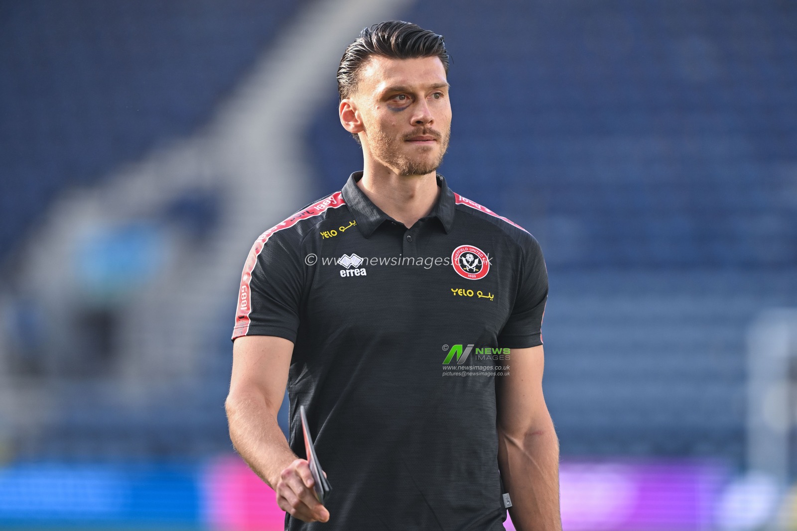 Kieffer Moore of Sheffield United inspects the pitch ahead of the Sky Bet Championship match Preston North End vs Sheffield United at Deepdale, Preston, United Kingdom, 9th August 2024

(Photo by Cody Froggatt/News Images)
