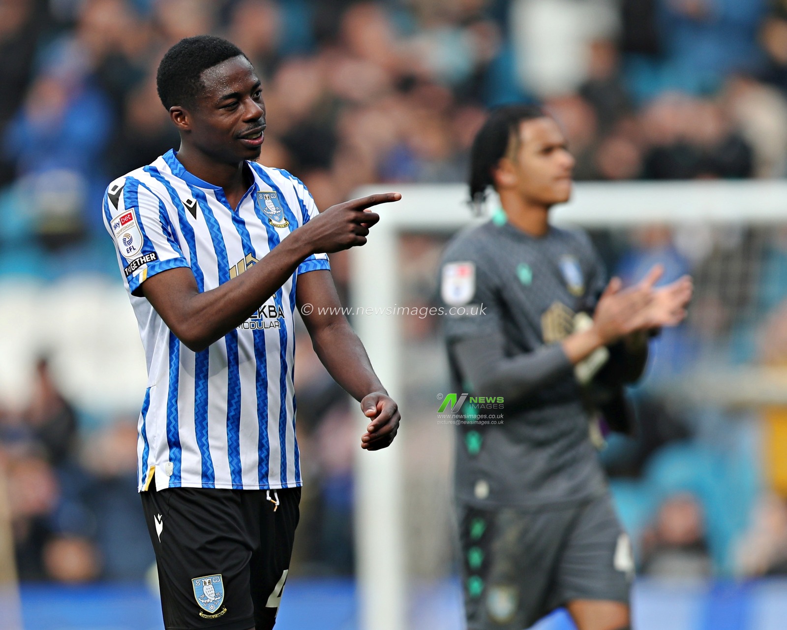 Anthony Musaba of Sheffield Wednesday celebrates after the Sky Bet Championship match Sheffield Wednesday vs Middlesbrough at Hillsborough, Sheffield, United Kingdom, 21st April 2025

(Photo by Sam Eaden/News Images)