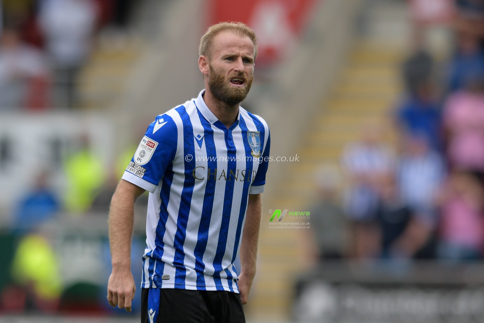 Barry Bannan #10 of Sheffield Wednesday in action during the game