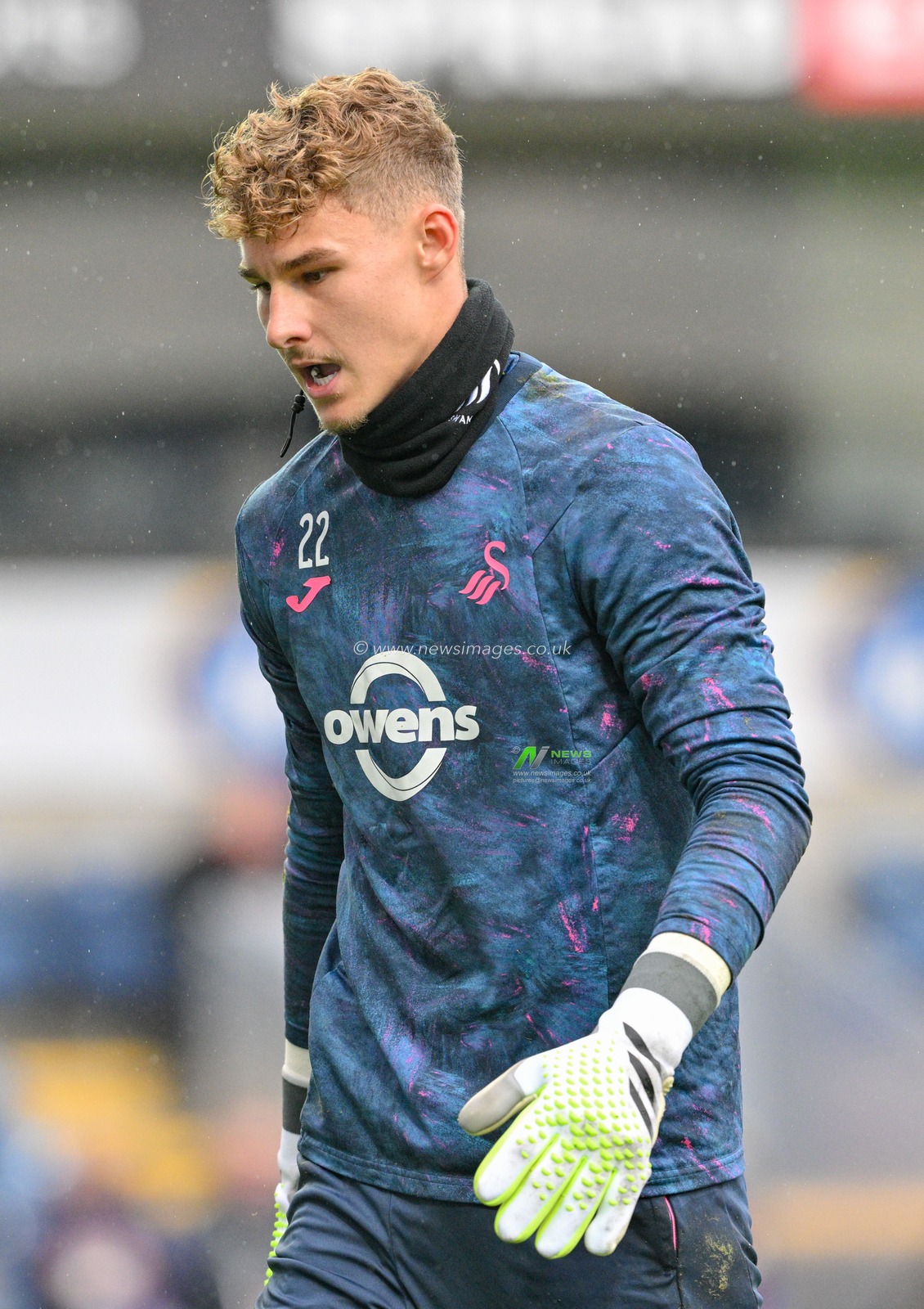 Carl Rushworth 22# of Swansea City Association Football Club warms up ahead of the match, during the Sky Bet Championship match Blackburn Rovers vs Swansea City at Ewood Park, Blackburn, United Kingdom, 28th October 2023

(Photo by Cody Froggatt/News Images)