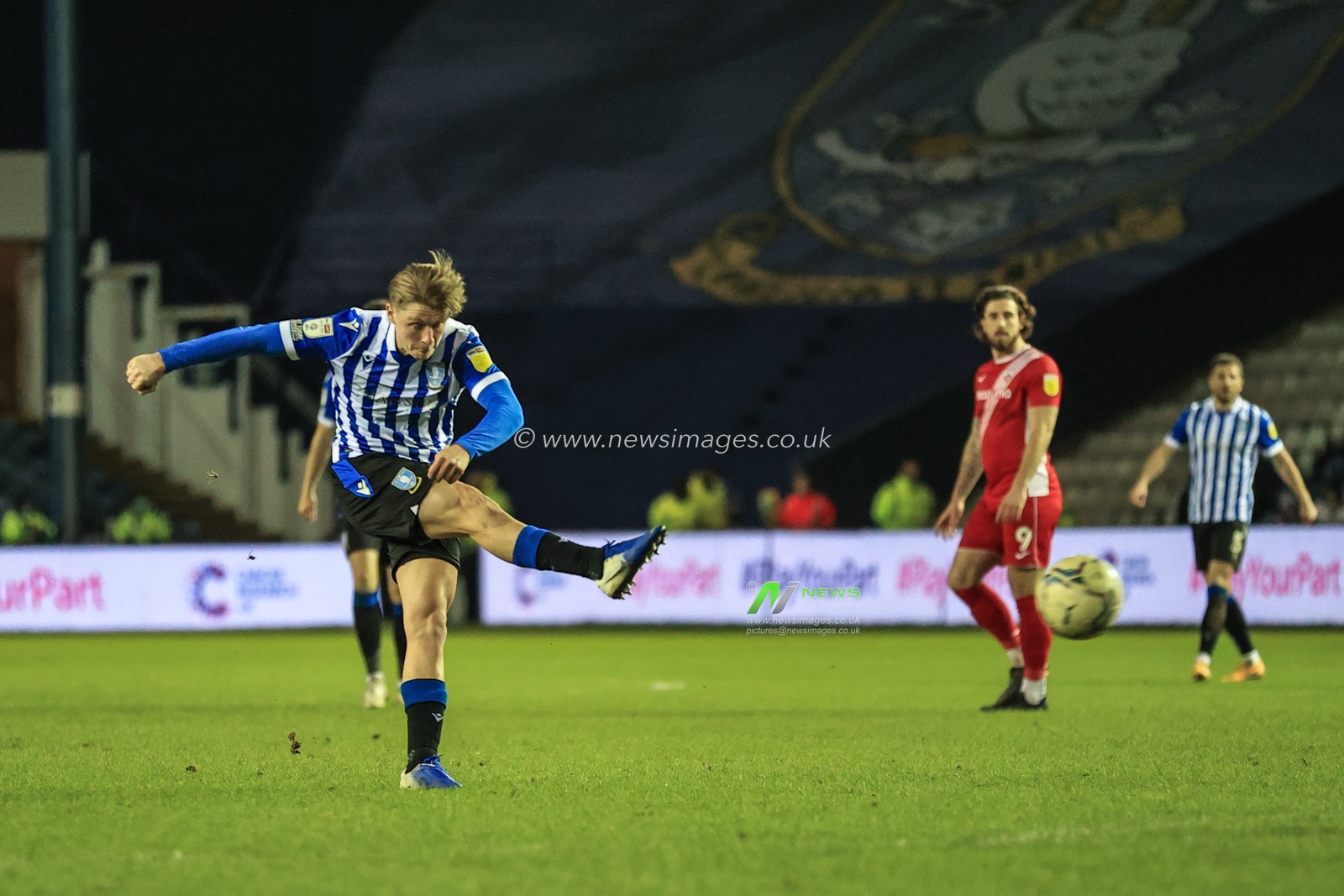 George Byers #14 of Sheffield Wednesday scores to make it 1-0