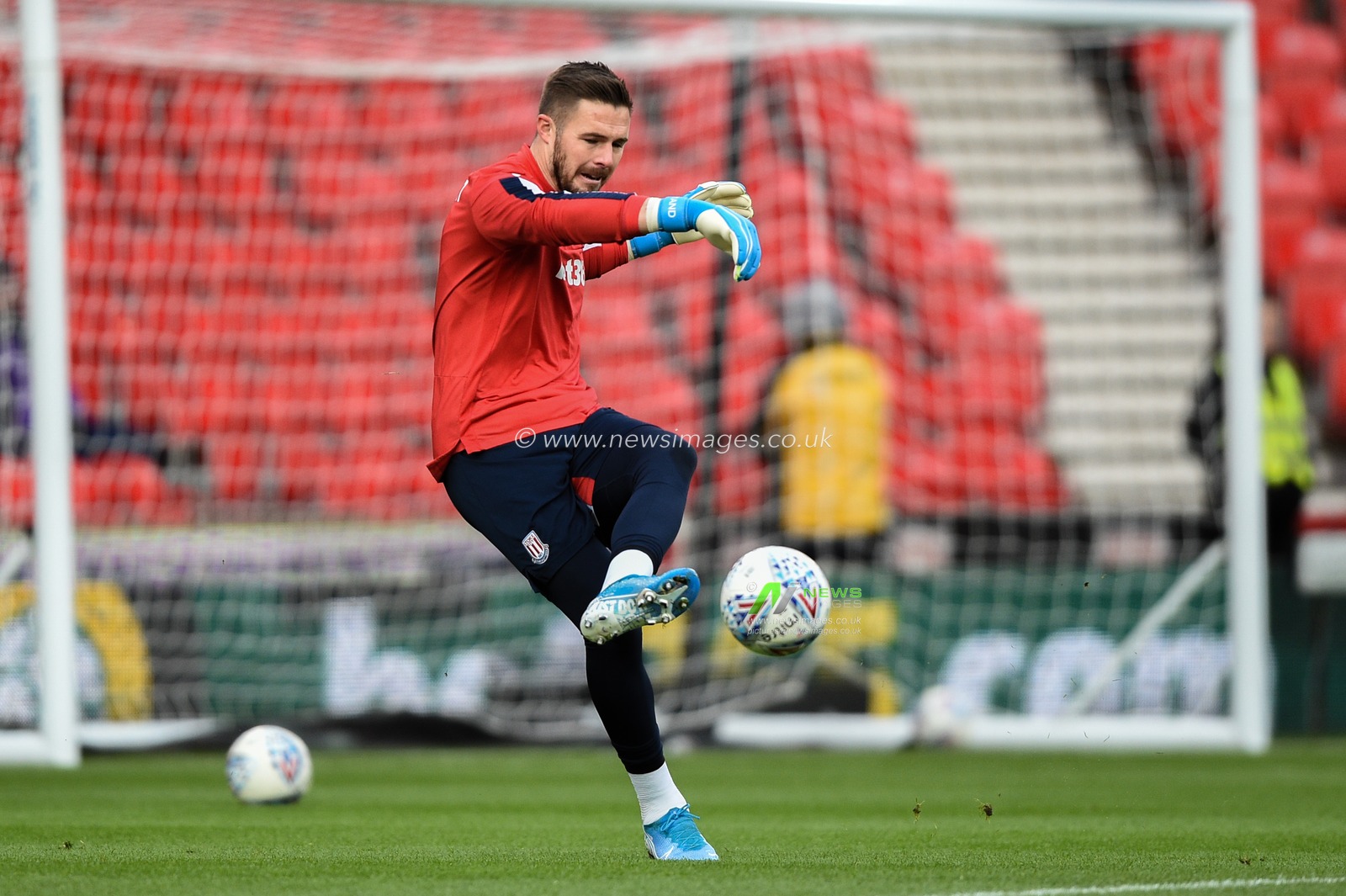 14th December 2019, Bet365 Stadium, Stoke-on-Trent, England; Sky Bet Championship, Stoke City v Reading : Jack Butland (1) of Stoke City during the pre match warm up.

Credit: Richard Long/News Images