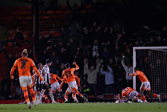 Sky Bet League 2 Grimsby Town v Notts County