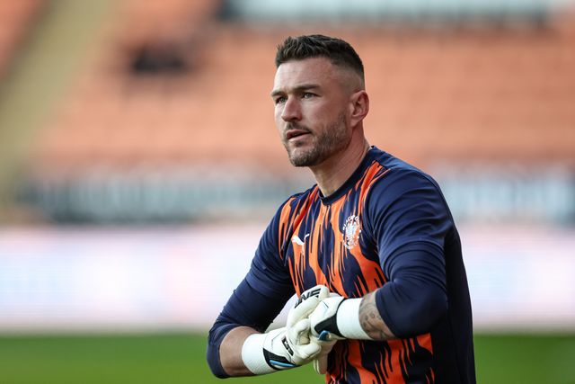 Richard O'Donnell of Blackpool in the pregame warmup session during the Sky Bet League 1 match Blackpool vs Reading at Bloomfield Road, Blackpool, United Kingdom, 1st April 2025

(Photo by Mark Cosgrove/News Images)