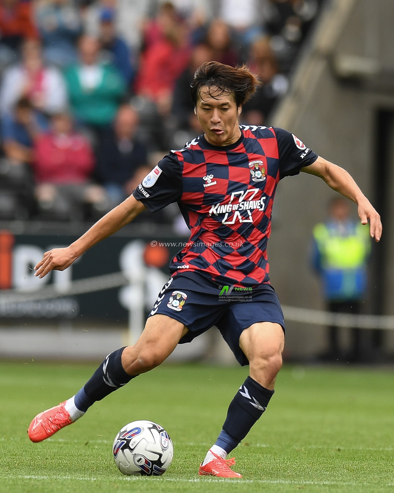 Tatsuhiro Sakamoto #7 of Coventry City during the Sky Bet Championship match Swansea City vs Coventry City at Swansea.com Stadium, Swansea, United Kingdom, 19th August 2023

(Photo by Mike Jones/News Images)
