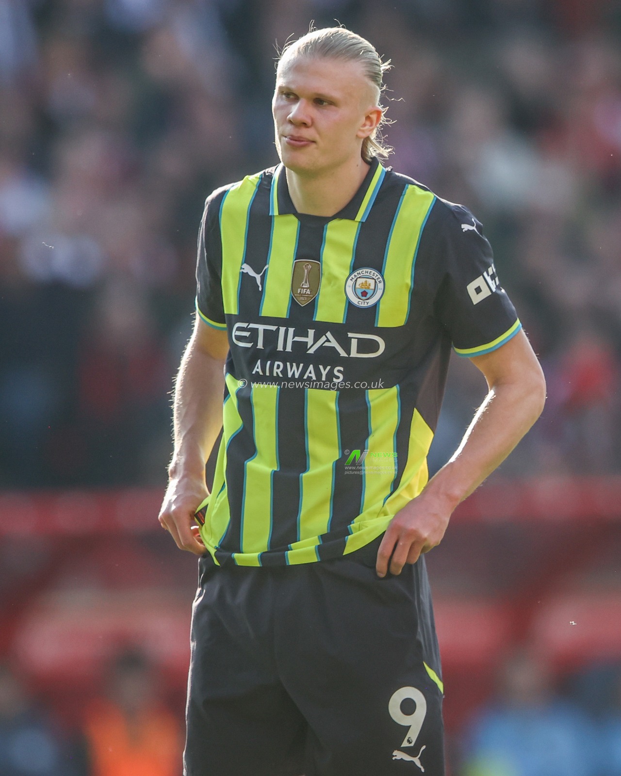 Erling HÃ¥land of Manchester City during the Premier League match Nottingham Forest vs Manchester City at City Ground, Nottingham, United Kingdom, 8th March 2025

(Photo by Alfie Cosgrove/News Images)