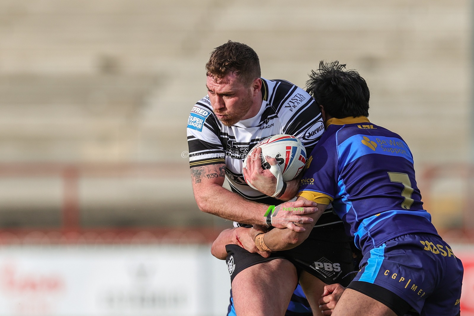 Scott Taylor #30 of Hull FC in action during the Rugby League Pre Season match Wakefield Trinity vs Hull FC at The Be Well Support Stadium, Wakefield, United Kingdom, 5th February 2023

(Photo by Mark Cosgrove/News Images)