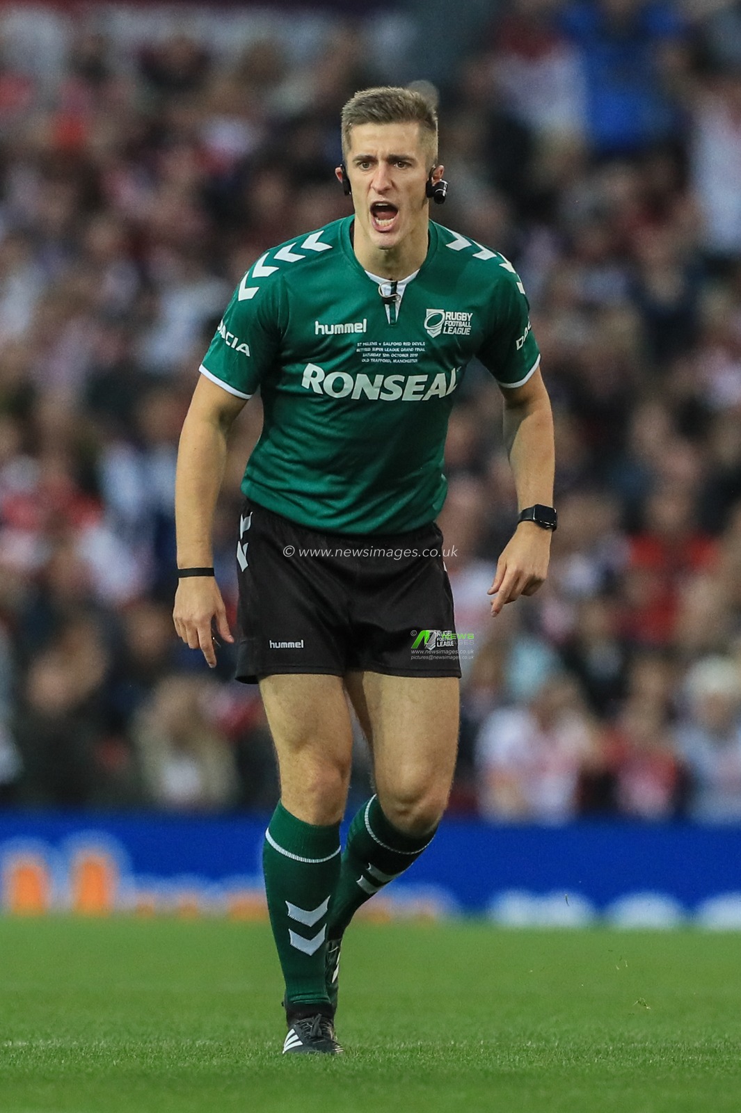 12th October 2019, Old Trafford, Manchester, England; The Grand Final 2019, Saint Helens v Salford Red Devils : referee Chris Kendall during the game 

Credit: Mark Cosgrove/News Images