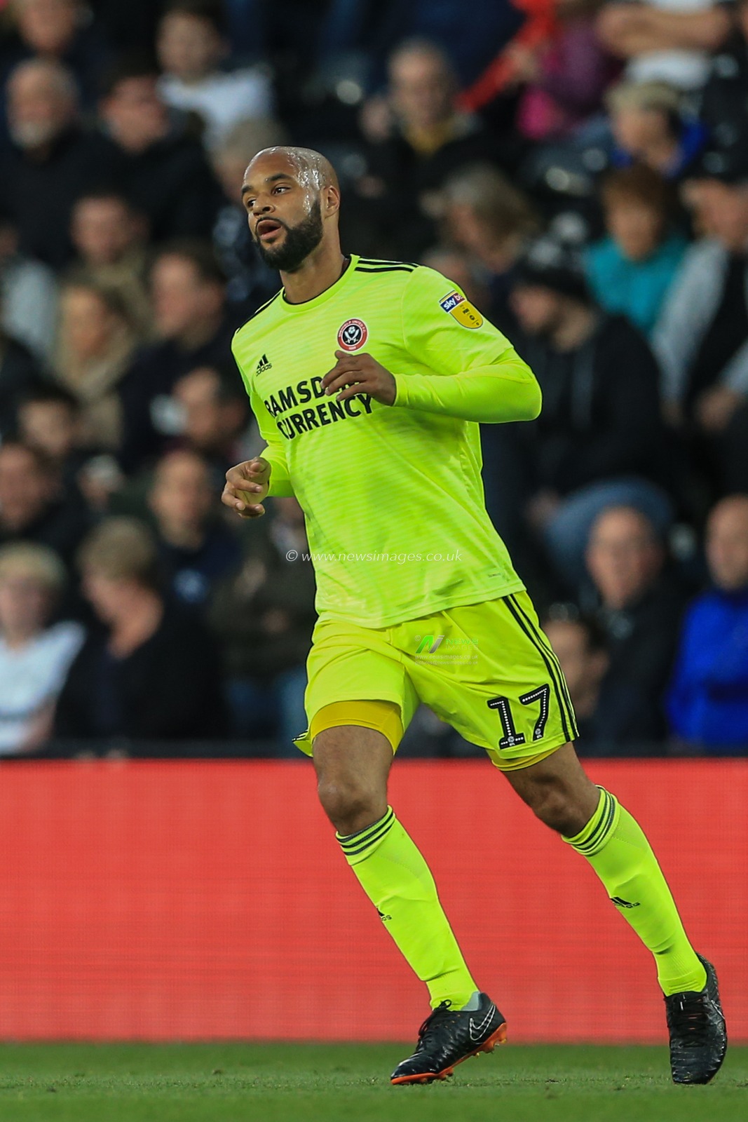 20th October 2018, Pride Park, Derby, England; Sky Bet Championship, Derby County v Sheffield United ; David McGoldrick (17) of Sheffield United 

Credit: Mark Cosgrove/News Images 

English Football League images are subject to DataCo Licence