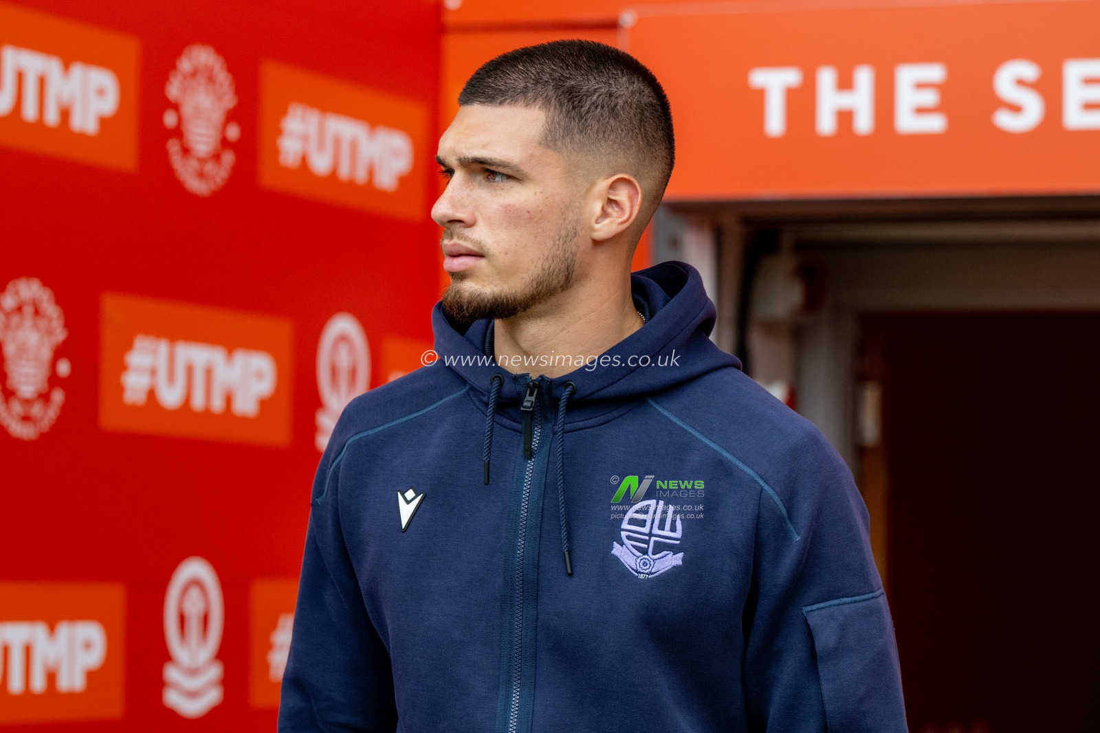 Xavier Simons of Bolton Wanderers walks in prior to the Sky Bet League 1 match Blackpool vs Bolton Wanderers at Bloomfield Road, Blackpool, United Kingdom, 30th August 2025

(Photo by Adam Gee/News Images)