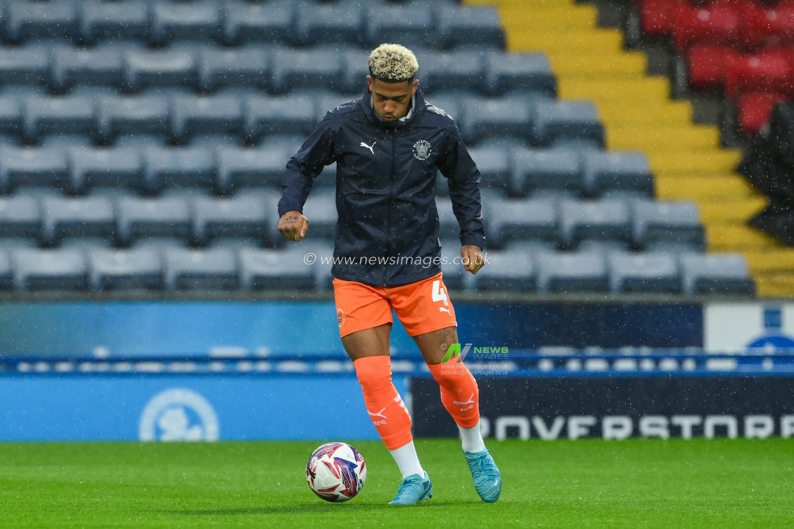 Jordan Lawrence-Gabriel of Blackpool during the pre-game warmup ahead of the Carabao Cup match Blackburn Rovers vs Blackpool at Ewood Park, Blackburn, United Kingdom, 27th August 2024

(Photo by Craig Thomas/News Images)