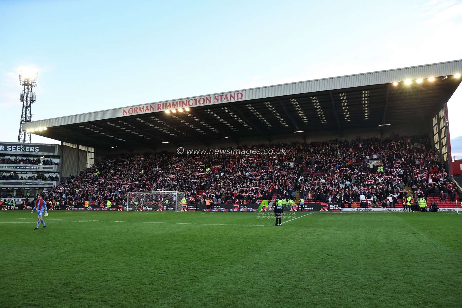 Potny End celebrate Barnsleyâ€™s 2-1 win over Derby during the Sky Bet League 1 match Barnsley vs Derby County at Oakwell, Barnsley, United Kingdom, 24th February 2024

(Photo by Mark Cosgrove/News Images)