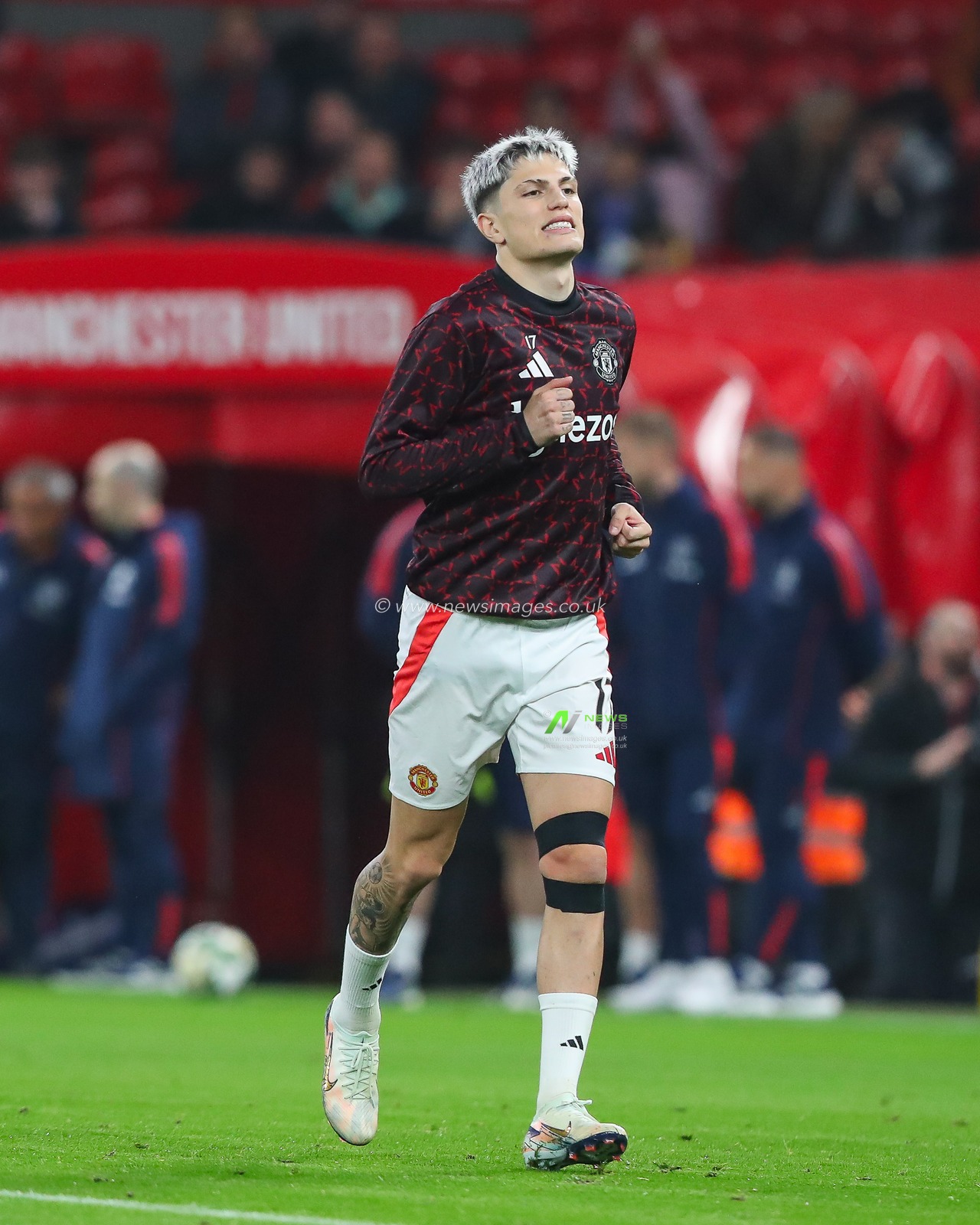 Alejandro Garnacho of Manchester United during the pre-game warmup ahead of the Carabao Cup Last 16 match Manchester United vs Leicester City at Old Trafford, Manchester, United Kingdom, 30th October 2024

(Photo by Gareth Evans/News Images)