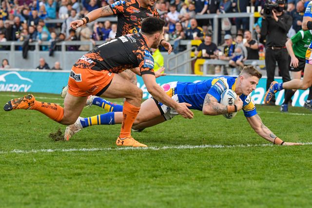 Betfred Challenge Cup Leeds Rhinos v Castleford Tigers