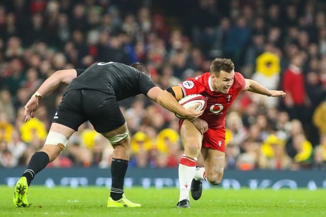 Jarrod Evans of Wales makes a break during the Quilter Nations Series 2025 match Wales vs New Zealand at Principality Stadium, Cardiff, United Kingdom, 22nd November 2025

(Photo by Andrew Lewis/News Images)

*** GER AUT SUI OUT ***