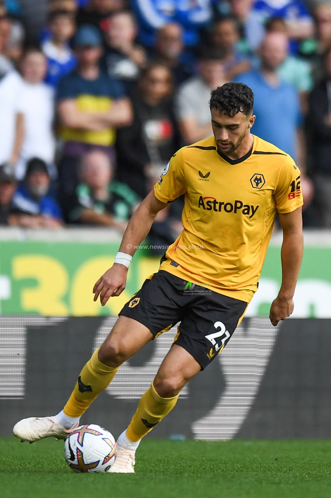 Max Kilman #23 of Wolverhampton Wanderers during the Premier League match Wolverhampton Wanderers vs Leicester City at Molineux, Wolverhampton, United Kingdom, 23rd October 2022

(Photo by Mike Jones/News Images)
