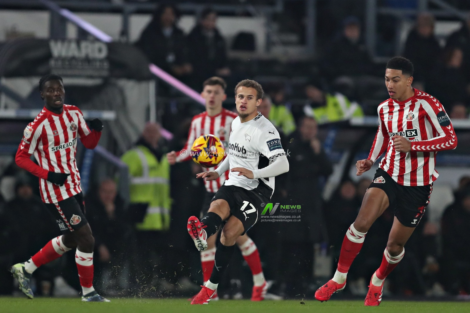 Kenzo Goudmijn of Derby County during the Sky Bet Championship match Derby County vs Sunderland at Pride Park Stadium, Derby, United Kingdom, 21st January 2025

(Photo by Sam Eaden/News Images) 