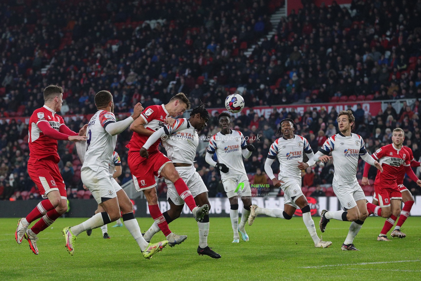 Dael Fry #6 of Middlesbrough heads the ball ay goal but goes wide during the Sky Bet Championship match Middlesbrough vs Luton Town at Riverside Stadium, Middlesbrough, United Kingdom, 10th December 2022

(Photo by James Heaton/News Images)