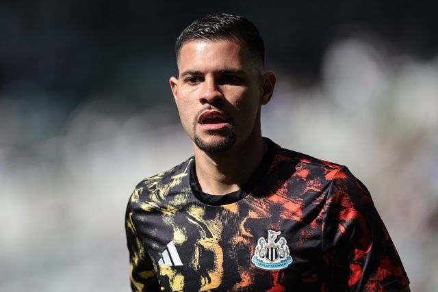 Bruno Guimaraes of Newcastle United in the pregame warmup session during the Premier League match Newcastle Untied vs Brighton & Hove Albion at St. James's Park, Newcastle, United Kingdom on 02 May 2026

(Photo by Mark Cosgrove/News Images)