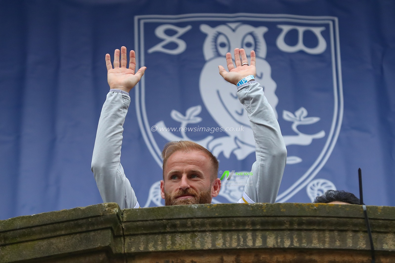 Barry Bannan #10 of Sheffield Wednesday interacts with the fans as Sheffield Wednesday celebrate promotion in the City at Sheffield City Centre, Sheffield, United Kingdom, 31st May 2023

(Photo by Gareth Evans/News Images)