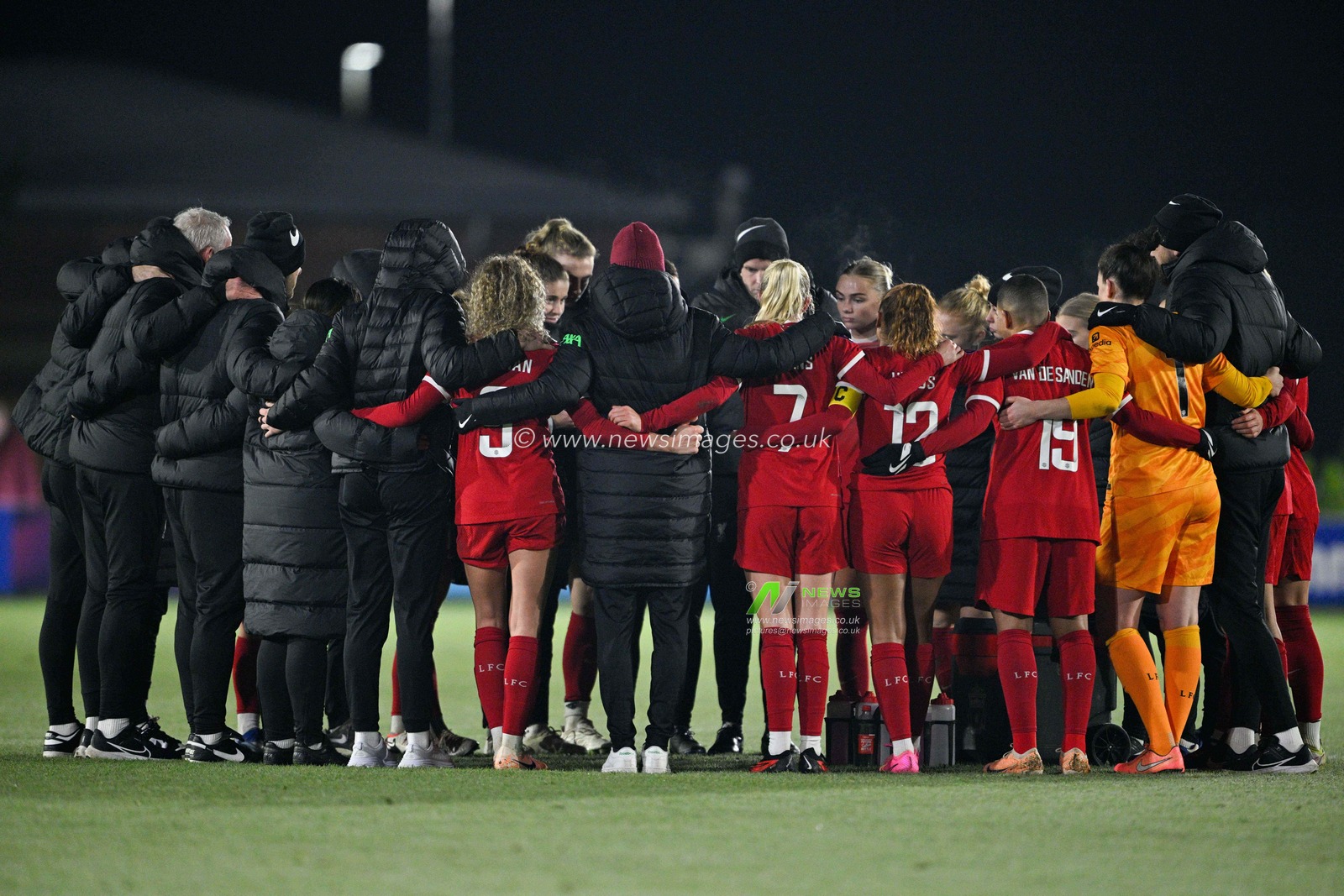Liverpool Women have a squad and staff huddle at full time, during the FA Women's League Cup match Everton Women vs Liverpool Women at Walton Hall Park Stadium, Liverpool, United Kingdom, 13th December 2023

(Photo by Cody Froggatt/News Images)