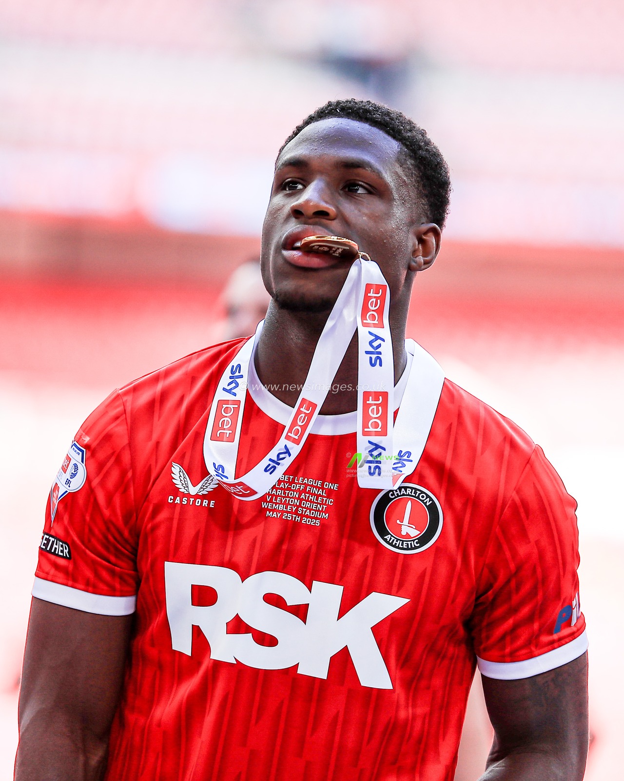 Thierry Small of Charlton Athletic celebrate getting promotion back to the Sky Bet Championship after the Sky Bet League 1 Playoff Final match Charlton Athletic vs Leyton Orient at Wembley Stadium, London, United Kingdom, 25th May 2025

(Photo by Jorge Horsted/News Images)