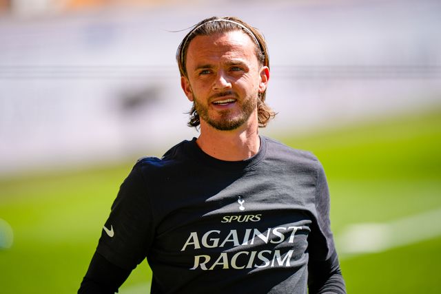 James Maddison of Tottenham Hotspur in the pregame warmup session  during the Premier League match Wolverhampton Wanderers vs Tottenham Hotspur at Molineux, Wolverhampton, United Kingdom on 25 April 2026

(Photo by Maynard Manyowa/News Images)