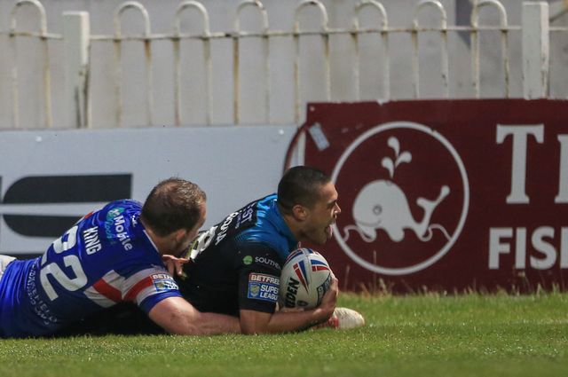 Betfred Super League Round 17 Wakefield Trinity vs Leeds Rhinos