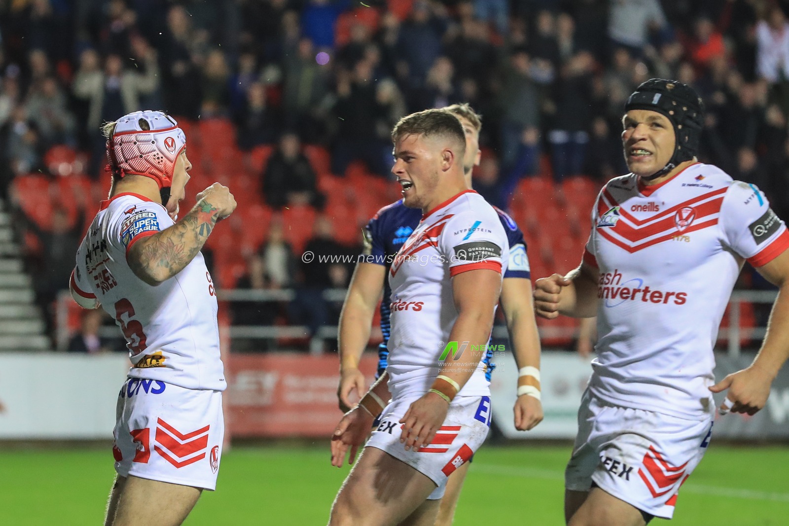 27th September 2019, Totally Wicked Stadium, St Helens, England; Betfred Super League Semi Final, Saint Helens v Wigan Warriors : Theo Fages (6) of St Helens celebrates his try 

Credit: Mark Cosgrove/News Images