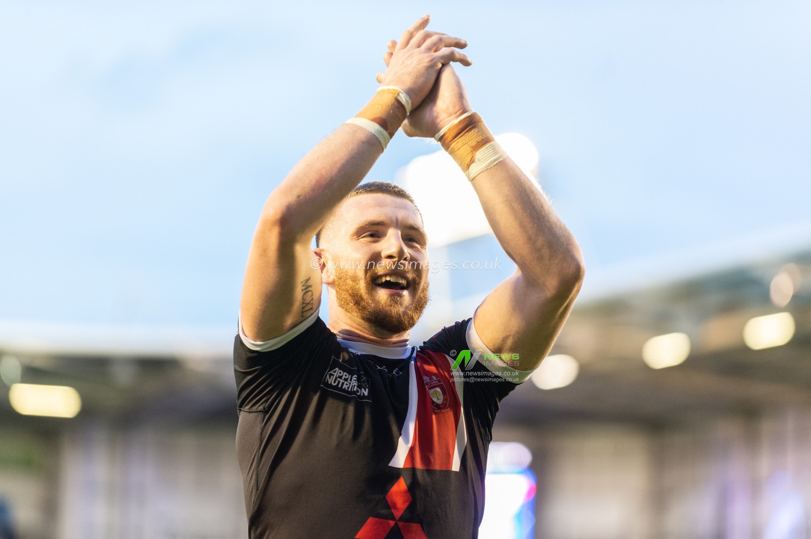 12th July 2019 , Halliwell Jones Stadium, Warrington, England;  Betfred Super League, Round 22, Warrington Wolves vs Salford Red Devils ; Jackson Hastings of Salford Red Devils celebrates the win

Credit: Richard Long/News Images