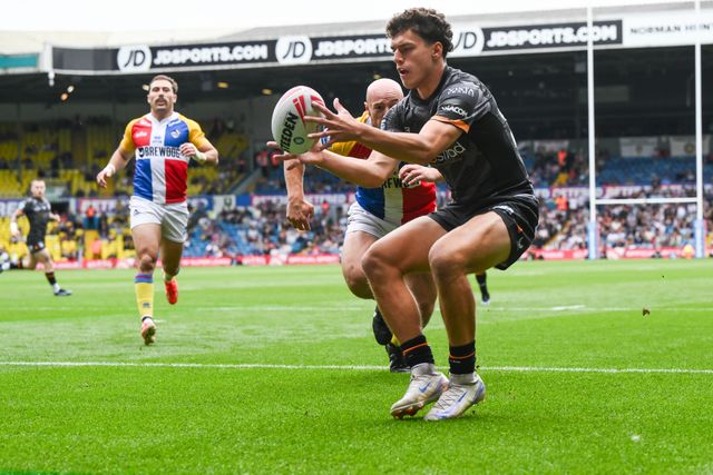 Lewis Martin Hull FC goes over for a try during the Magic Weekend match Hull FC vs London Broncos at Elland Road, Leeds, United Kingdom, 17th August 2024

(Photo by Craig Thomas/News Images)