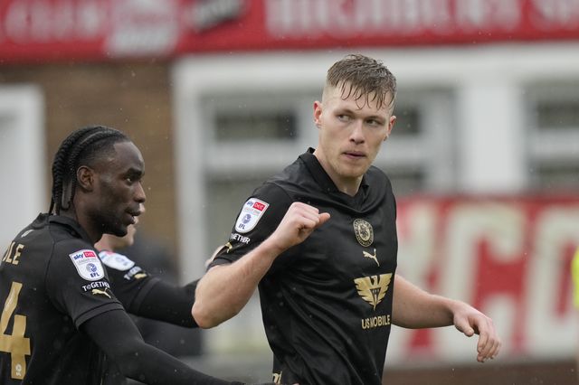 Sky Bet League 1 Fleetwood Town v Barnsley