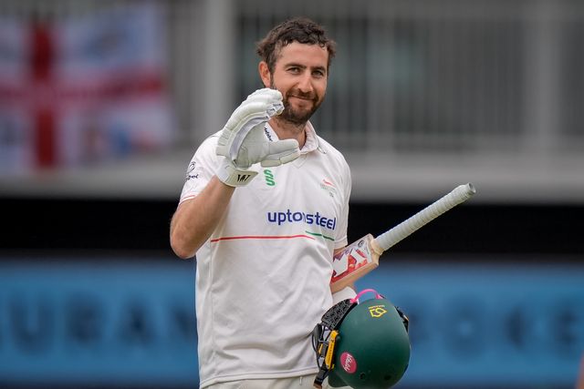 Stephen Eskinazi celebrates scoring his 100 as he reaches a century during the County Championship Division One day 3 Leicestershire vs Nottinghamshire at Grace Road, Leicester, United Kingdom on 03 May 2026

(Photo by Maynard Manyowa/News Images)